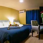 Tulipa Hotel