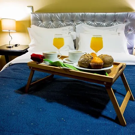 Tulipa Hotel Bragance